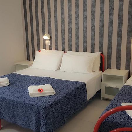 Hotel Duca di Kent Cesenatico Esterno foto