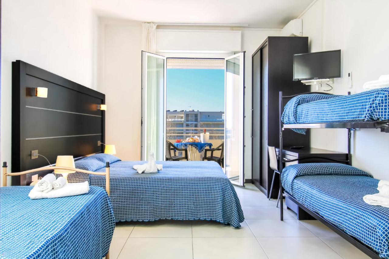 Hotel Duca di Kent Cesenatico Esterno foto