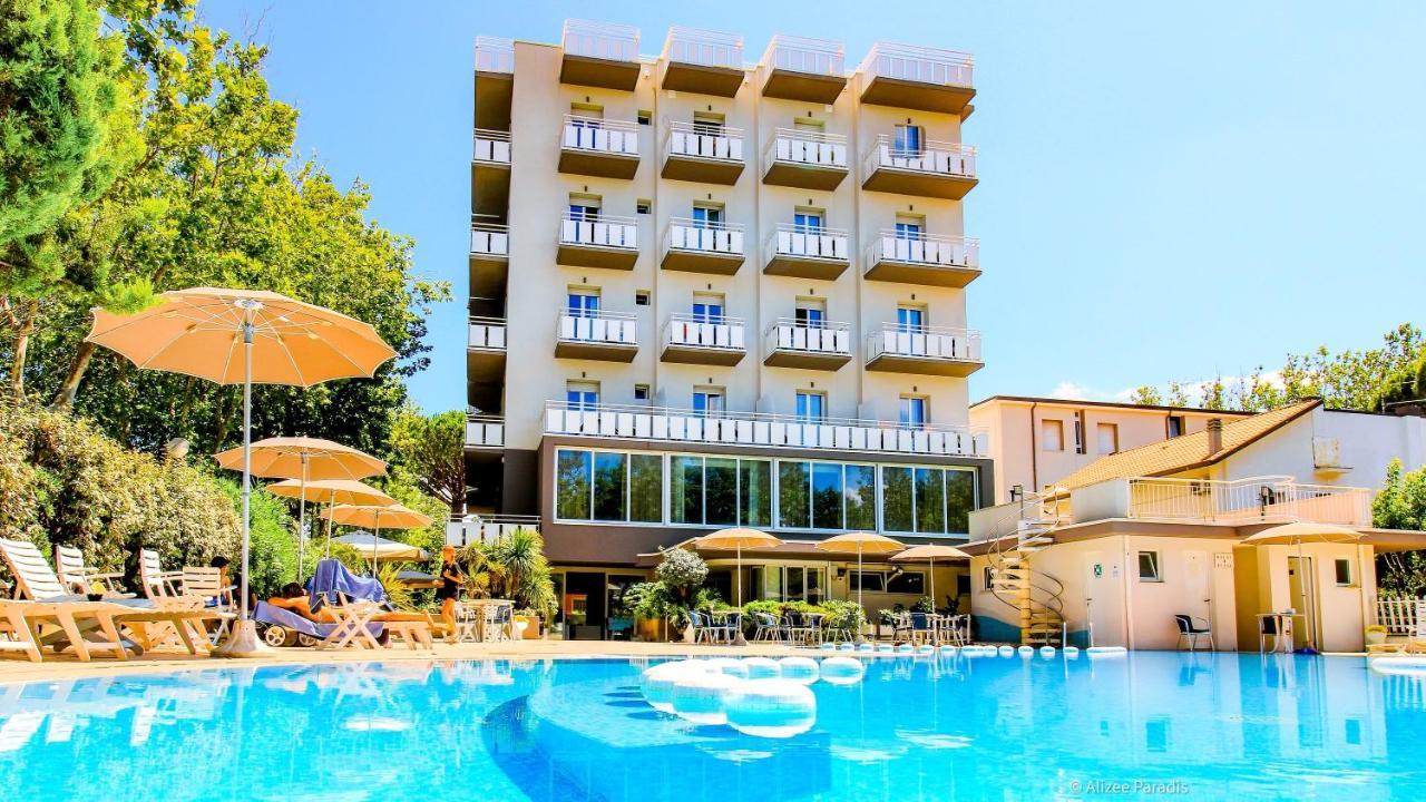 Hotel Duca di Kent Cesenatico Esterno foto