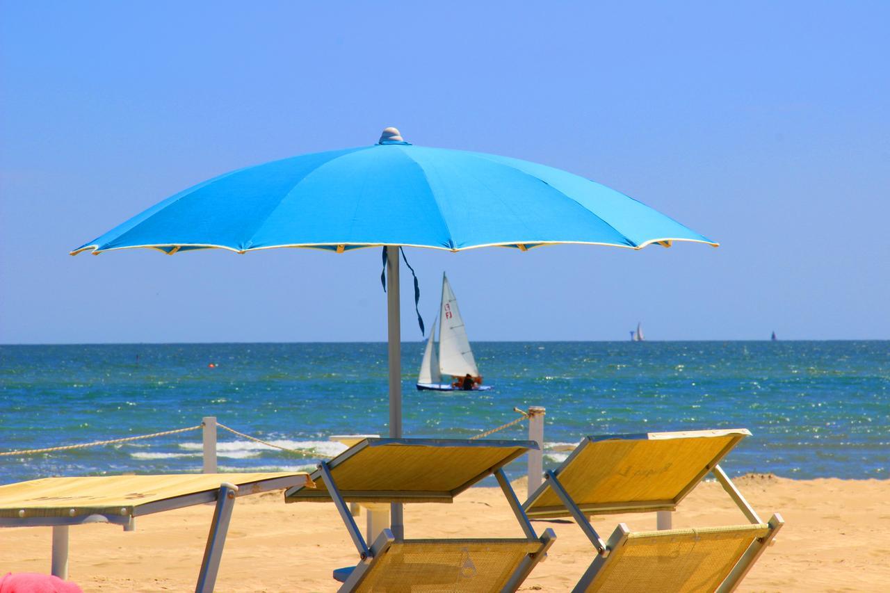 Hotel Duca di Kent Cesenatico Esterno foto