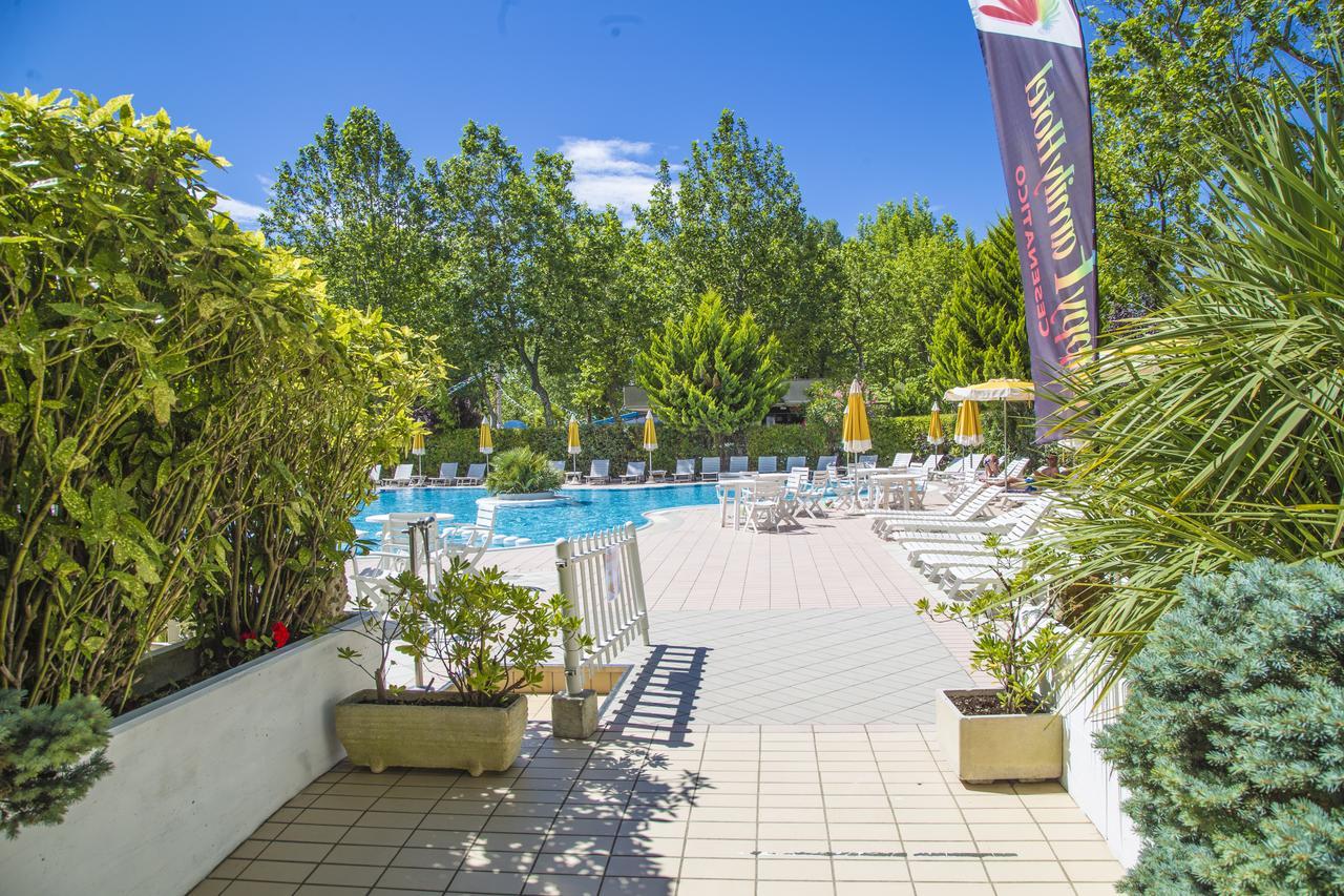 Hotel Duca di Kent Cesenatico Esterno foto